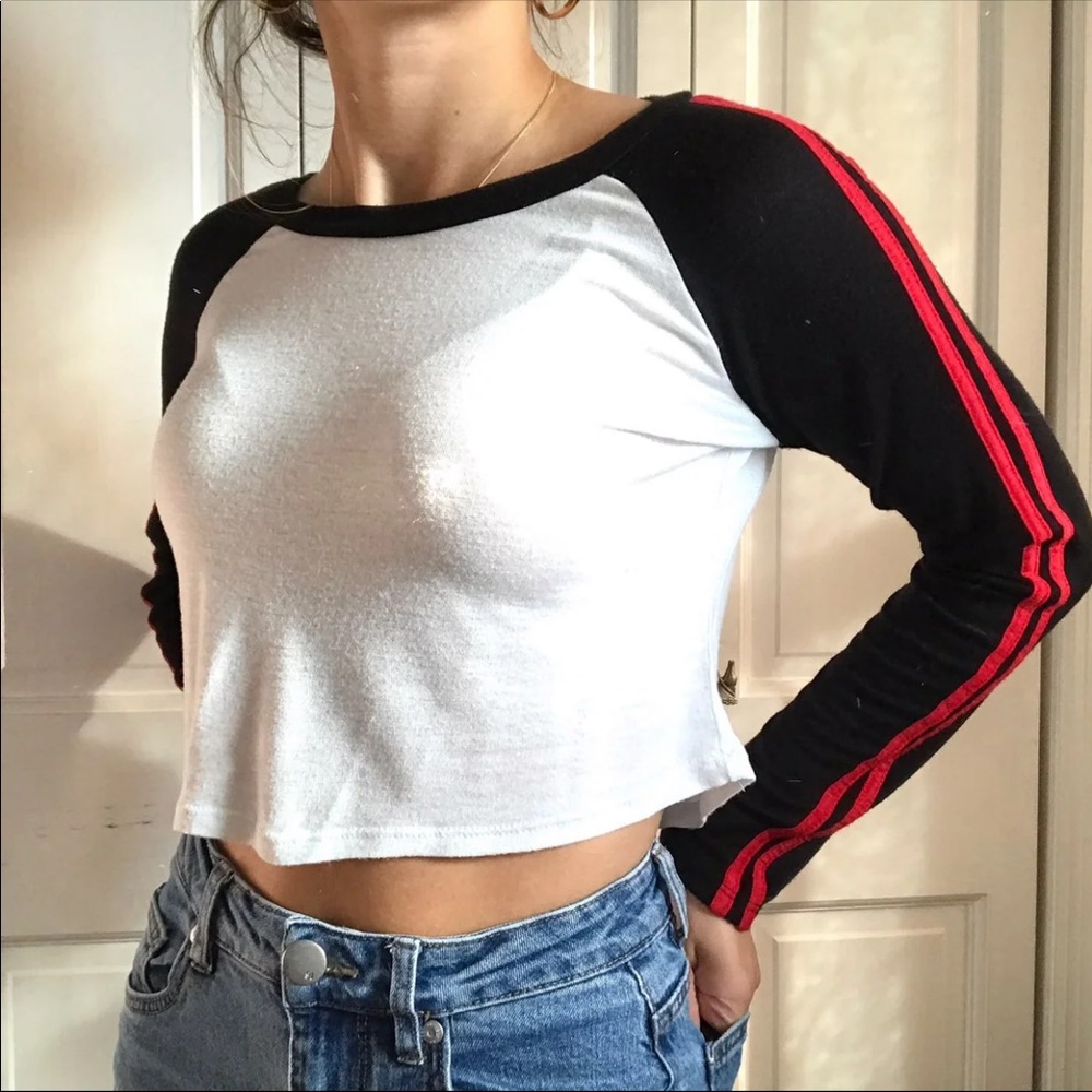 Two-Tone Cropped Long Sleeve